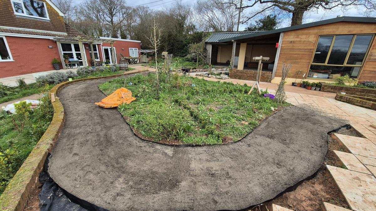 Living path project in Ogwell